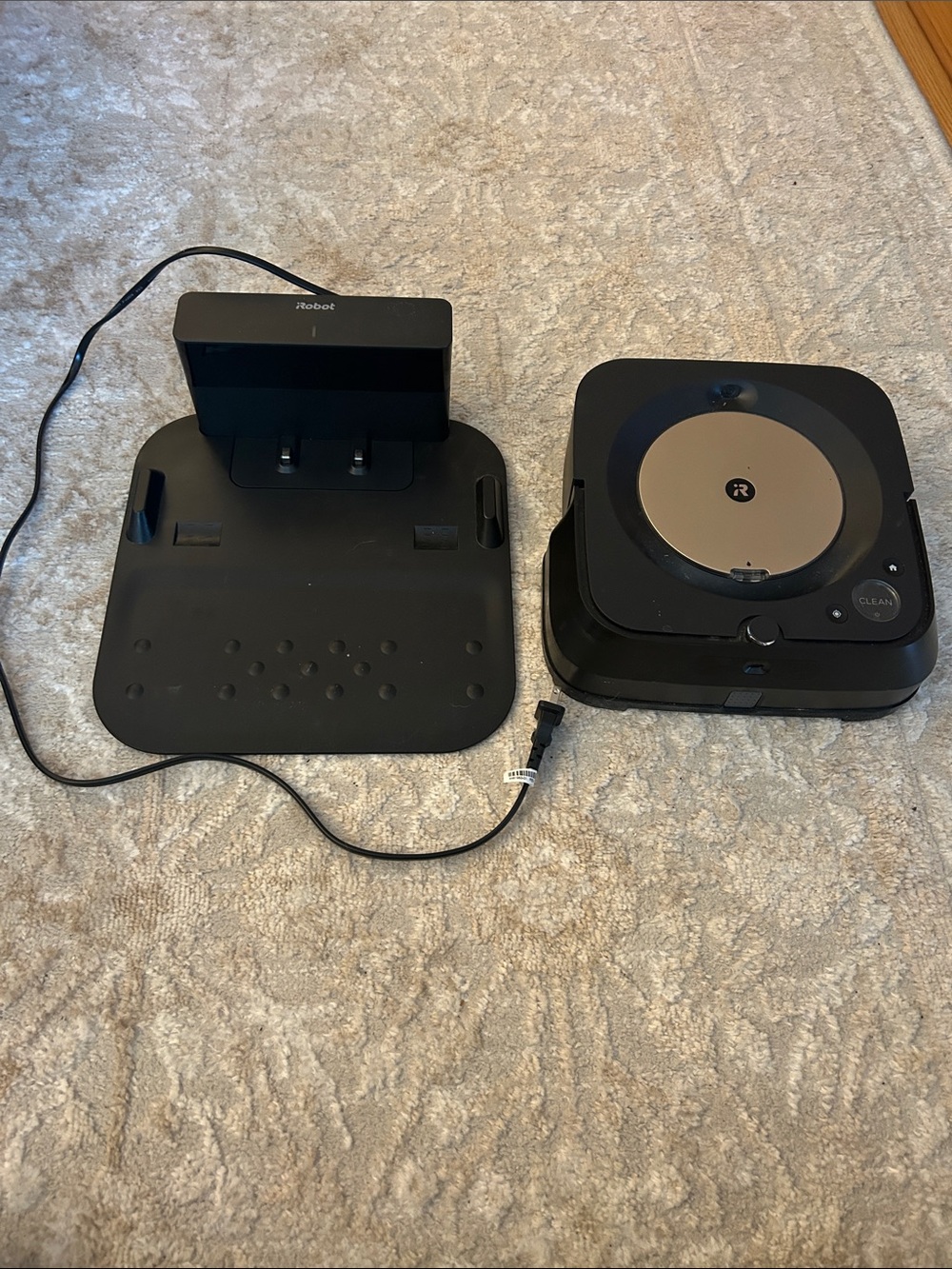 iRobot Braava Jet m6- Ultimate Robot Mop w/ Wi-Fi & Precision Jet Spray